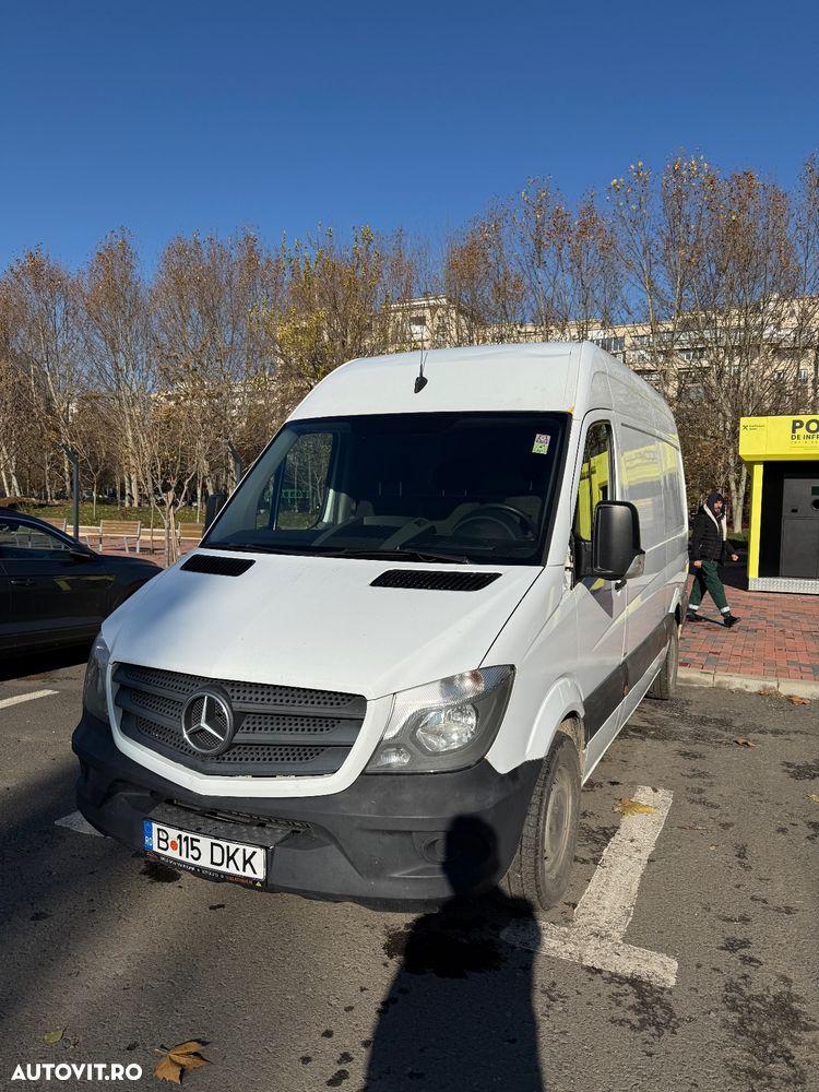Mercedes-Benz Sprinter - 1