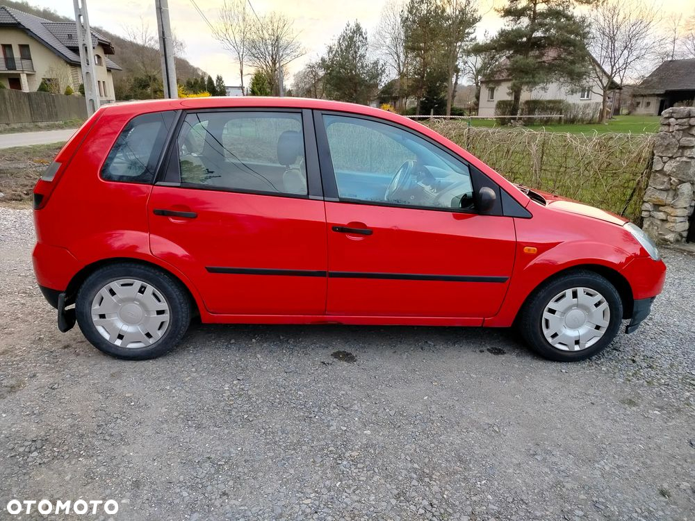 Ford Fiesta - 5