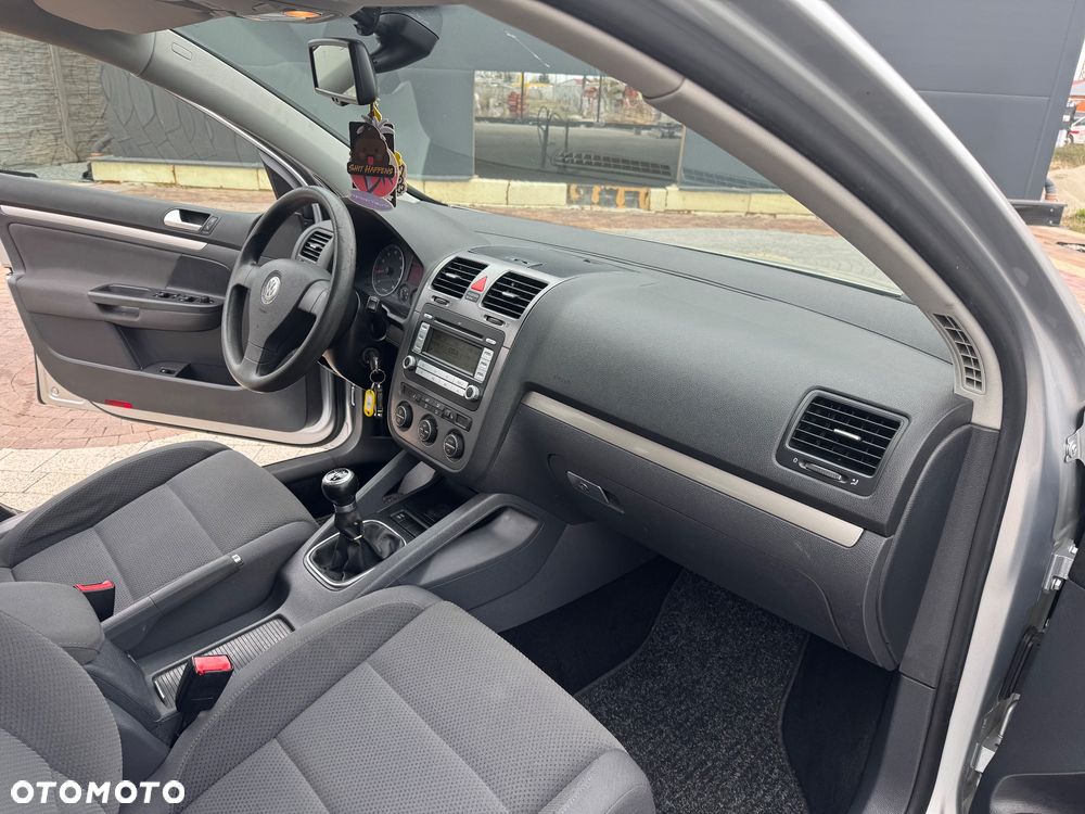 Volkswagen Golf 2.0 FSI 4Motion Comfortline - 18