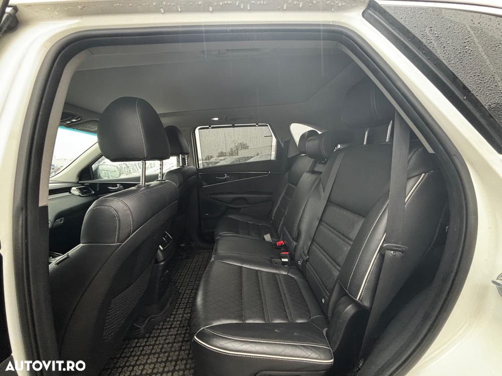 Kia Sorento 2.2 CRDi AWD Aut. GT Line - 6