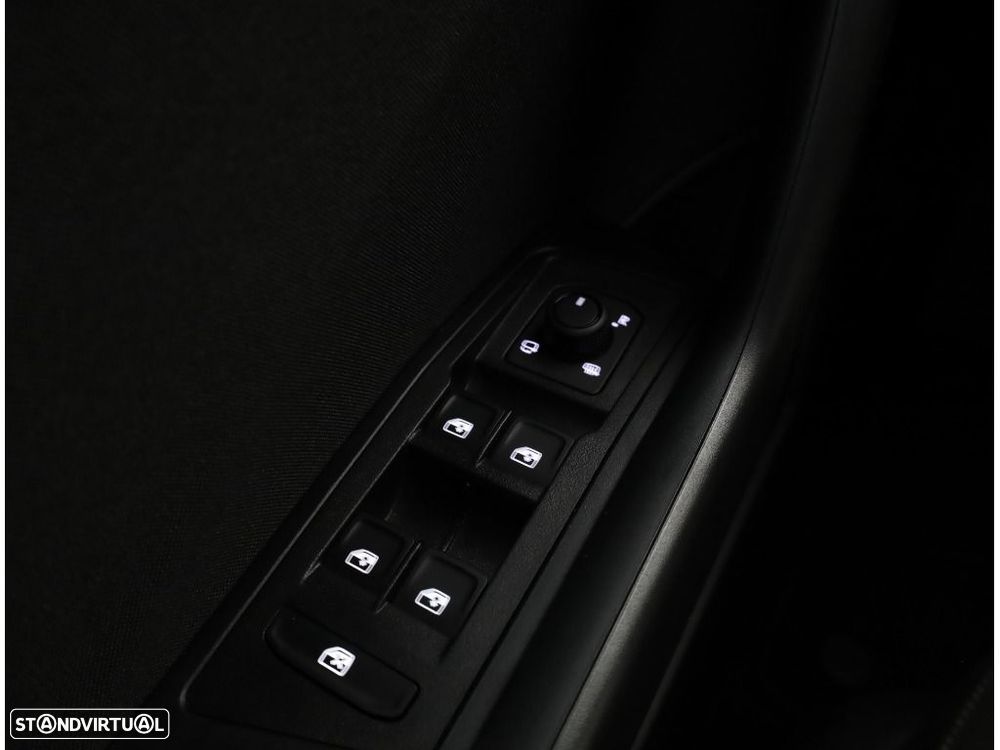 VW T-Roc 1.0 TSI Urban - 34