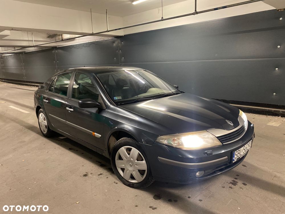 Renault Laguna 1.8 Initiale - 5