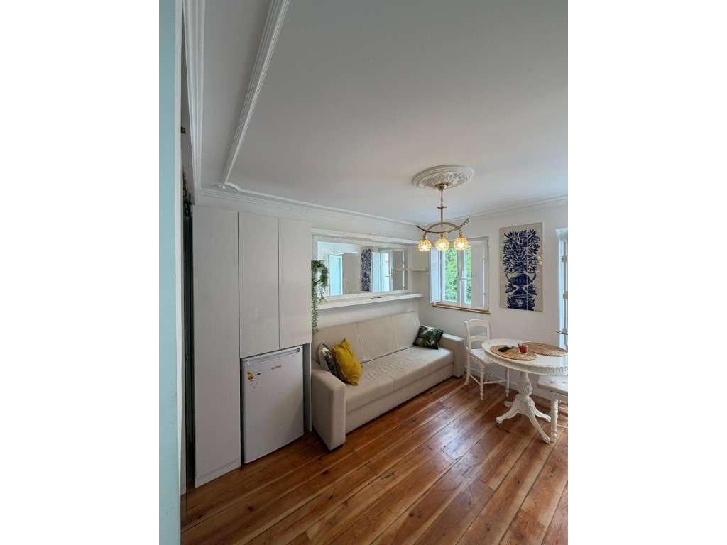 Apartamento T0+1 Renovado na Graça, Lisboa - Grande imagem: 4/17