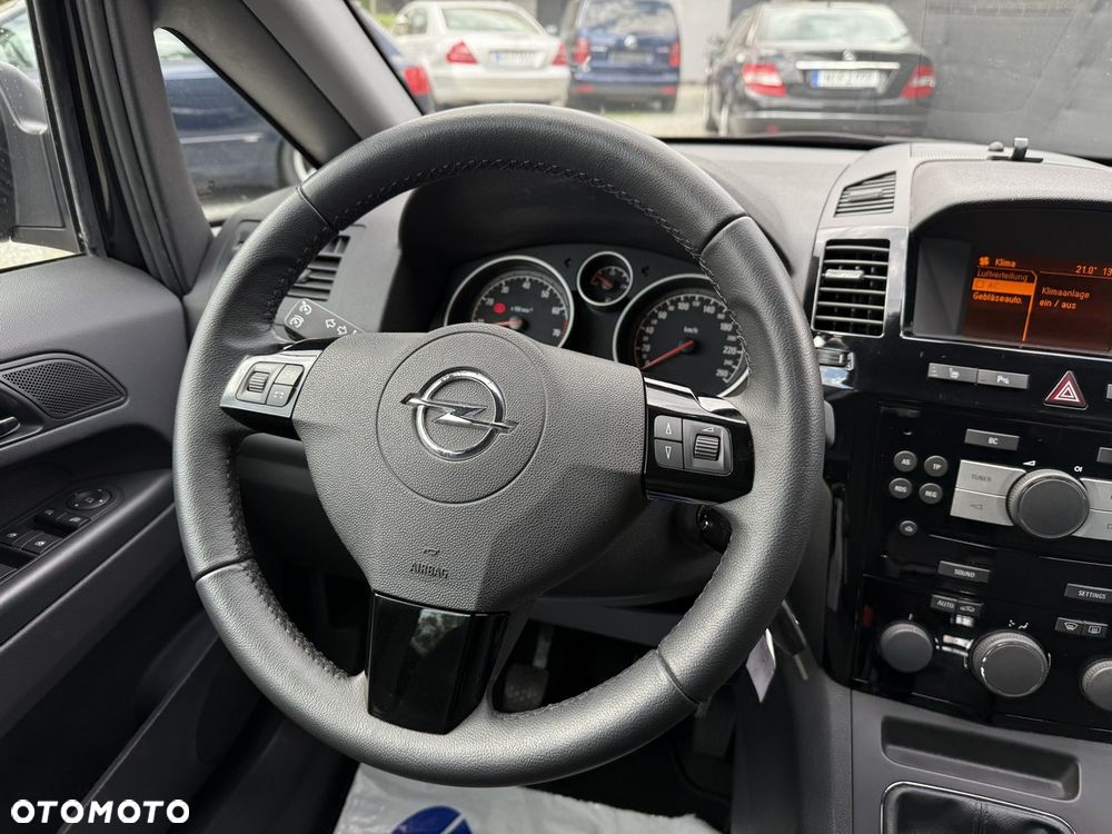 Opel Zafira 1.8 Innovation - 24