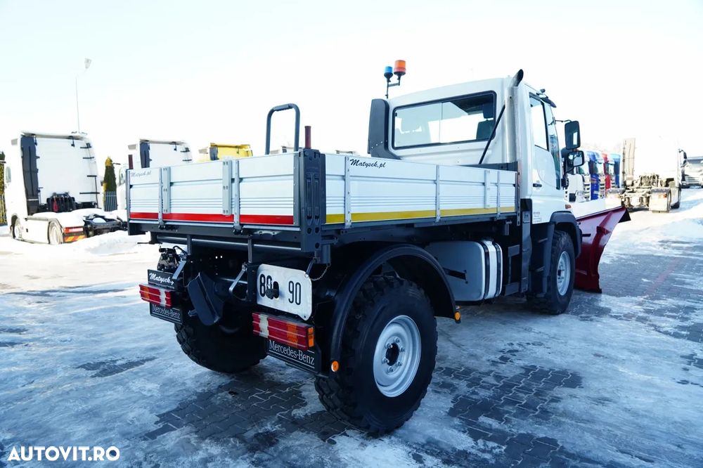 Mercedes-Benz UNIMOG U300 / 4X4 / BASCUNĂTOR 3 LATE / PLUG / MUNICIPAL / CUPLĂRI HIDRAULICE / EPS + AMBREIAJ - 6