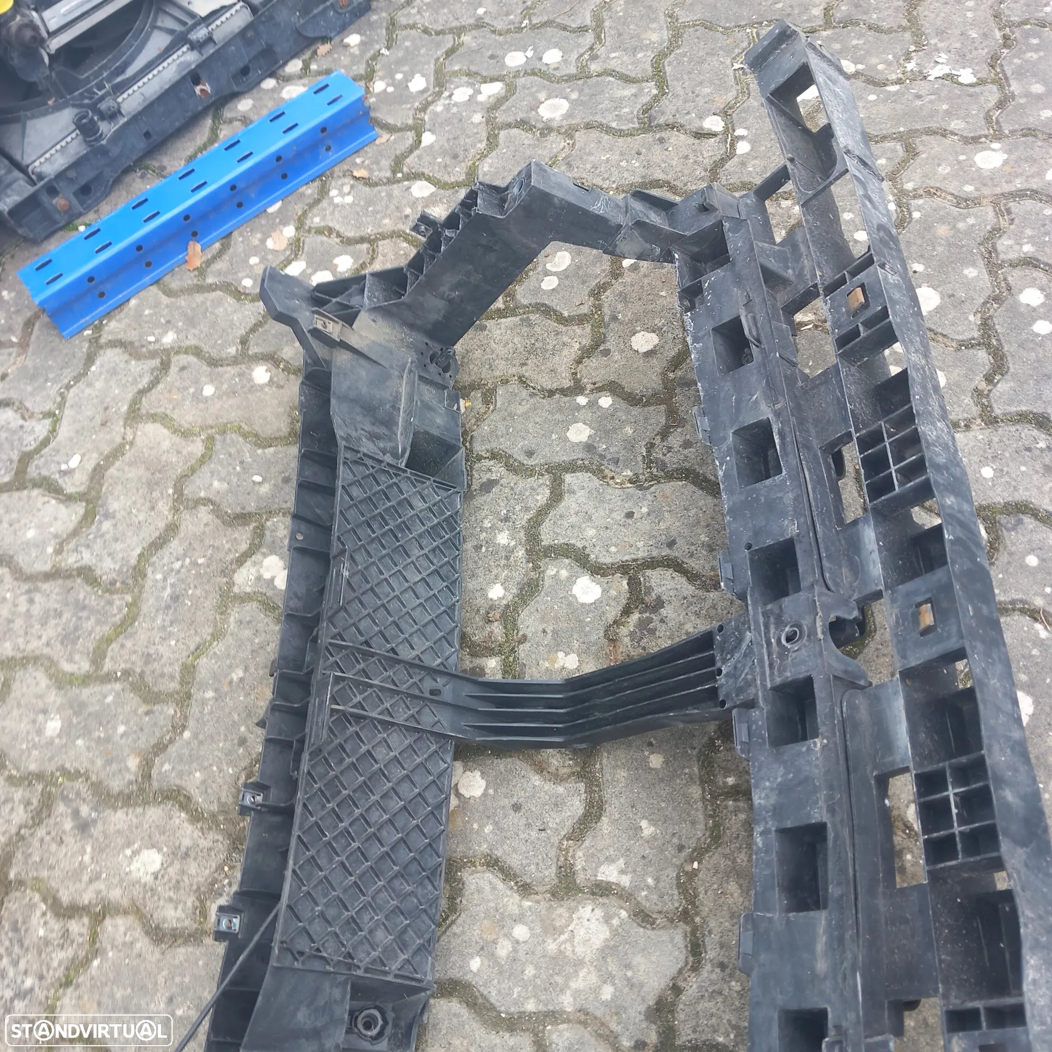 Frente fibra renault trafic 3 625001299r - 4