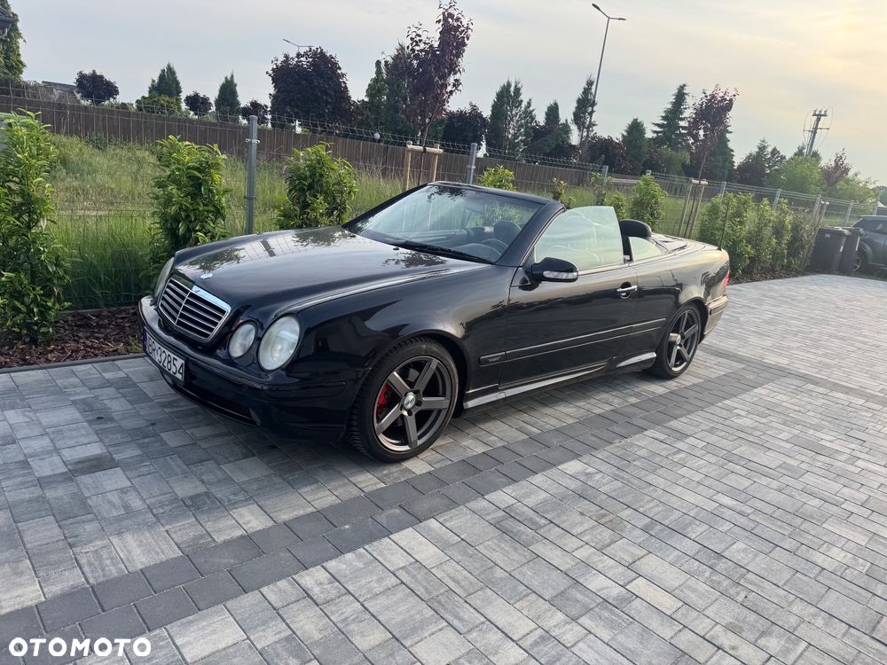Mercedes-Benz CLK - 2