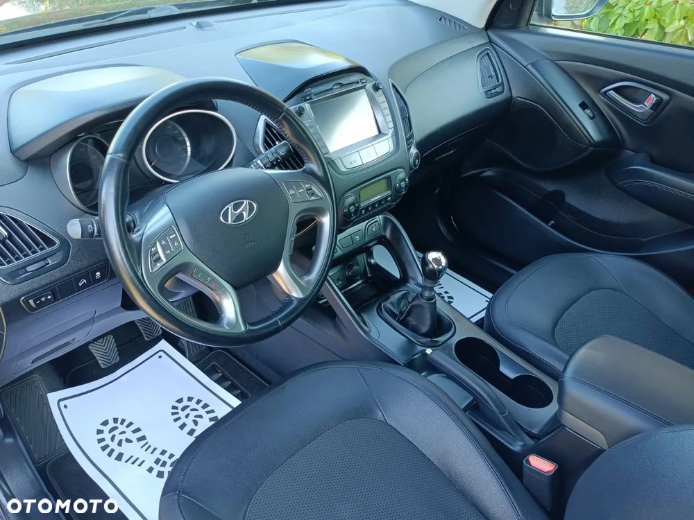 Hyundai ix35 1.7 CRDi 2WD blue Comfort - 17