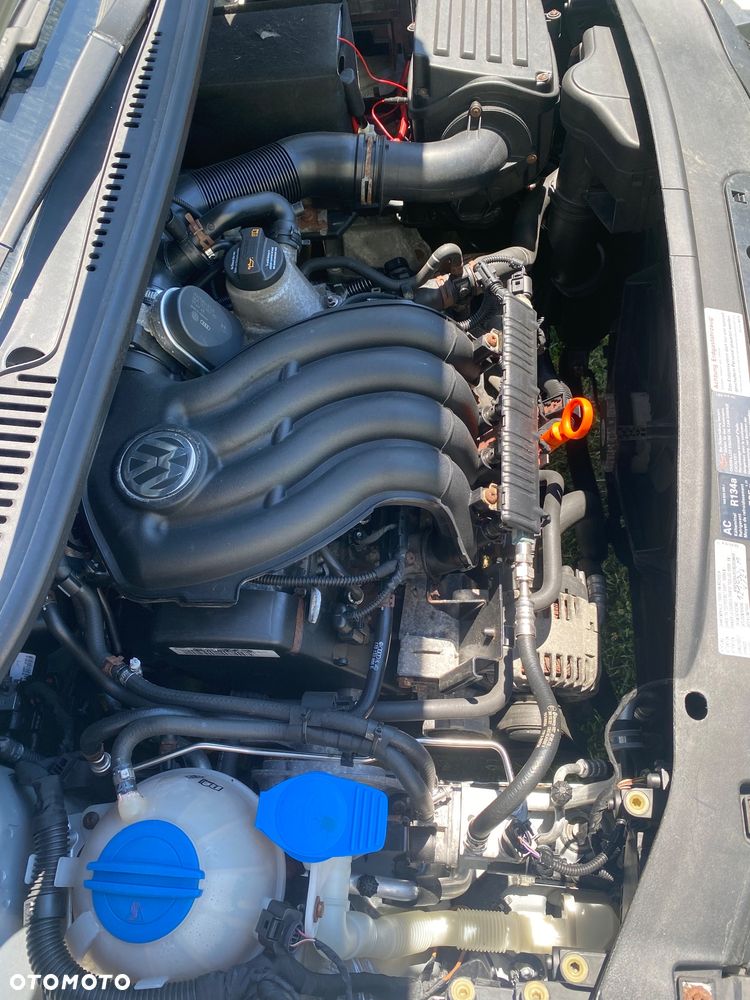 Volkswagen Caddy Life - 23