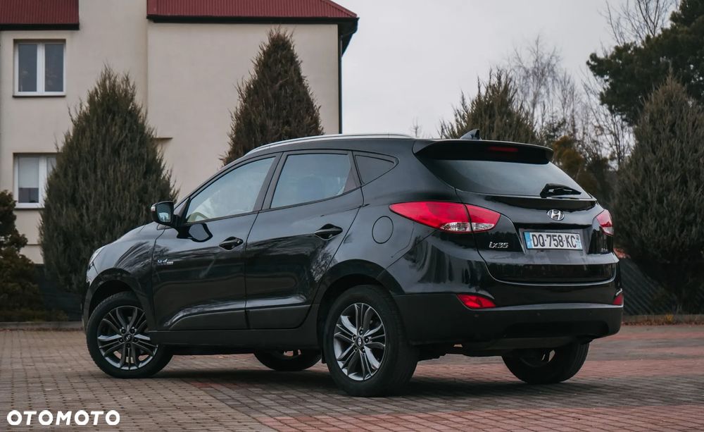 Hyundai ix35 1.7 CRDi 2WD blue Finale Gold - 11