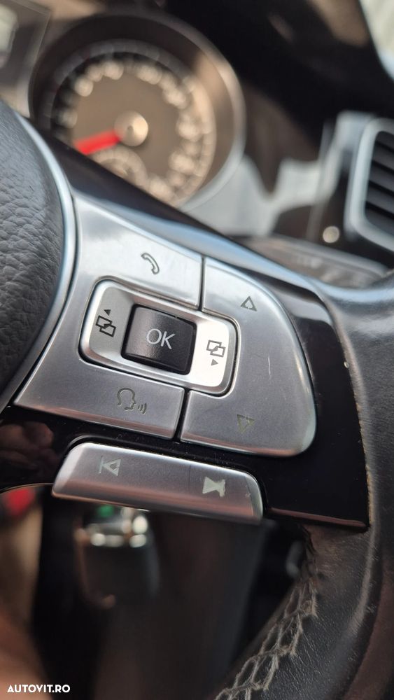 Volkswagen Golf 1.6 TDI SCR United - 9