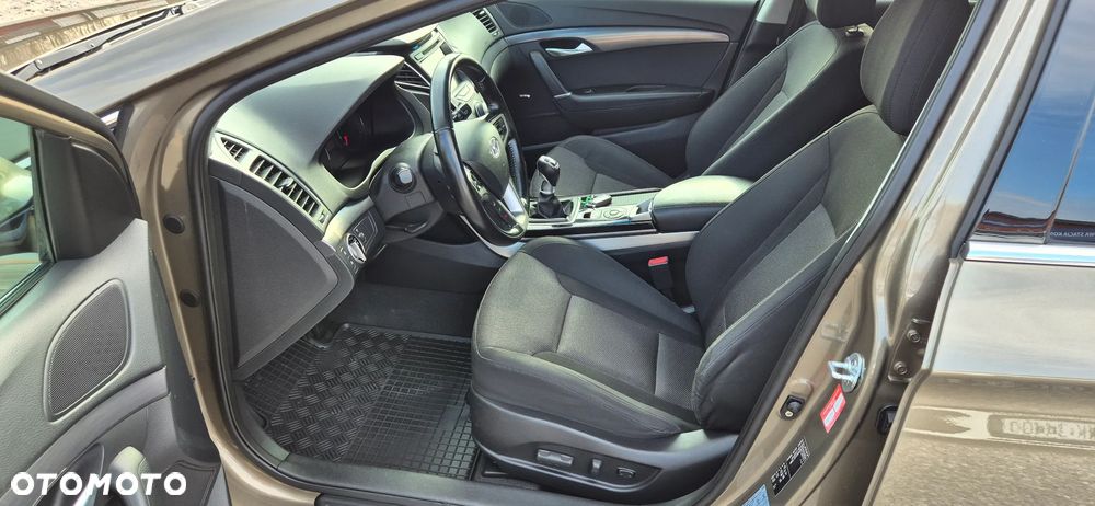 Hyundai i40 i40cw 1.7 CRDi Fifa World Cup Edition - 9