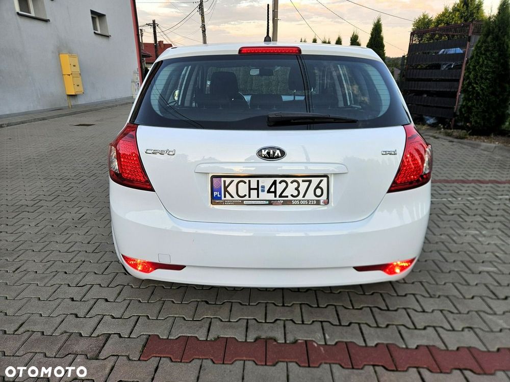 Kia Ceed 1.6 CRDi 90 ISG Spirit - 8