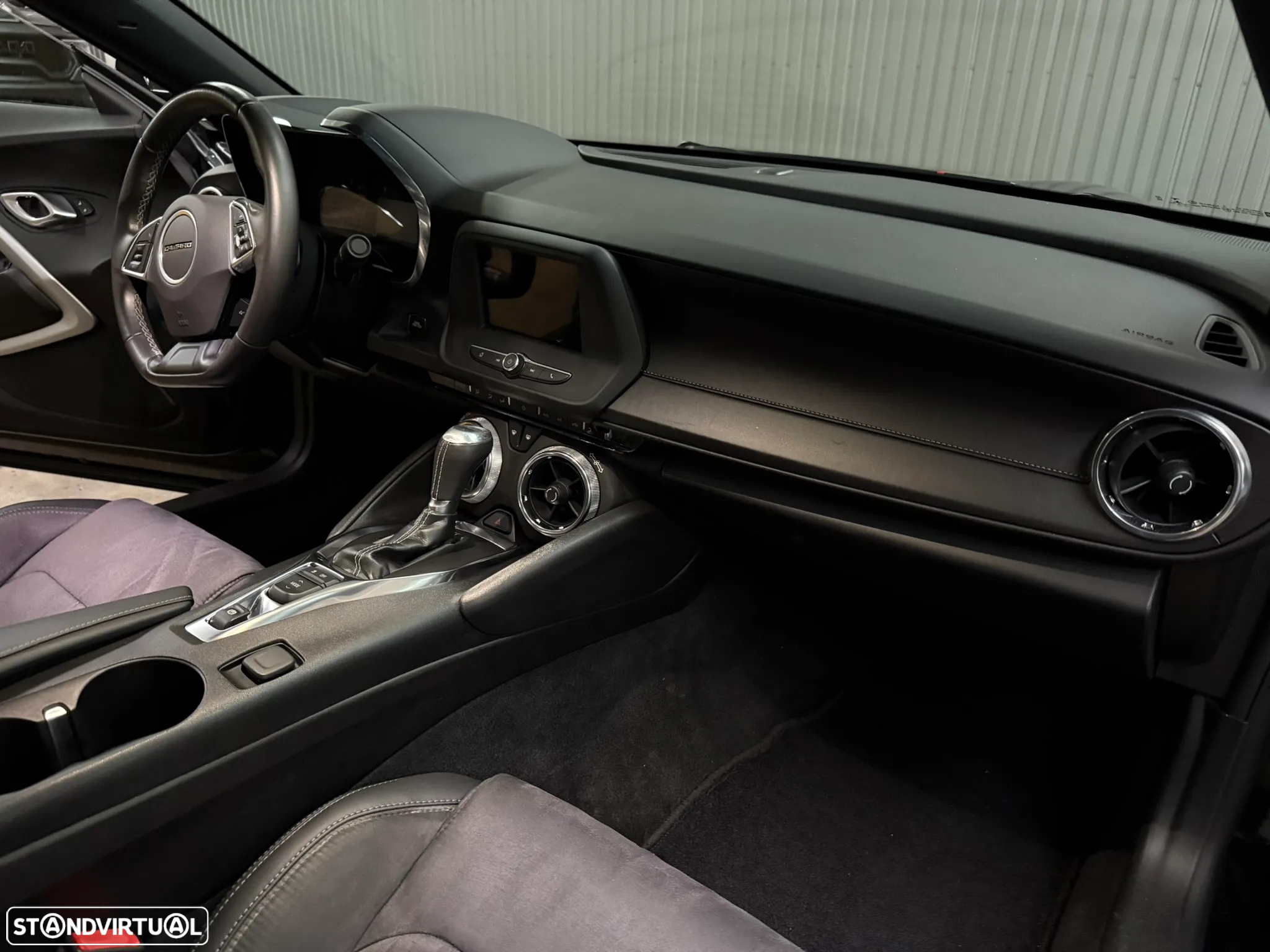 Chevrolet Camaro Coupe 2.0 Aut. - 24
