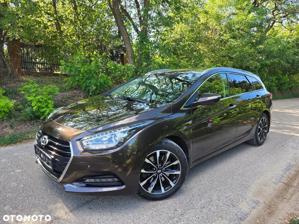 Hyundai i40 Kombi 1.7 CRDi Premium - 13