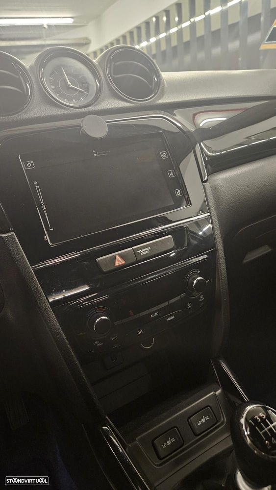 Suzuki Vitara 1.6 DDiS GLX - 10