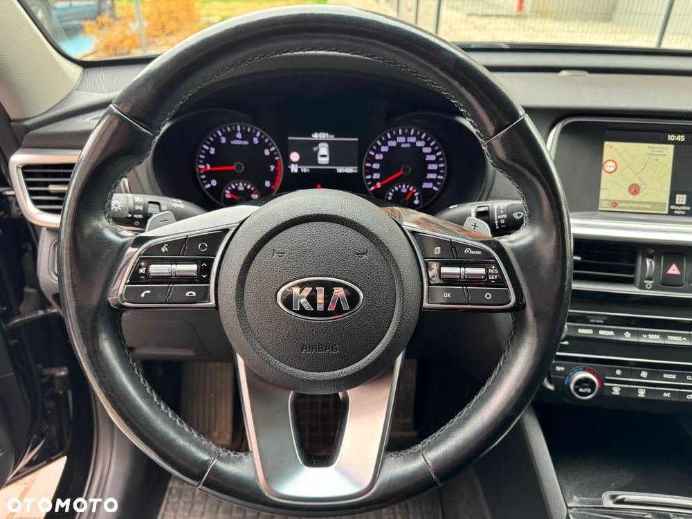 Kia Optima - 10