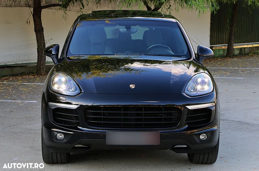 Porsche Cayenne 3.0 L - 13