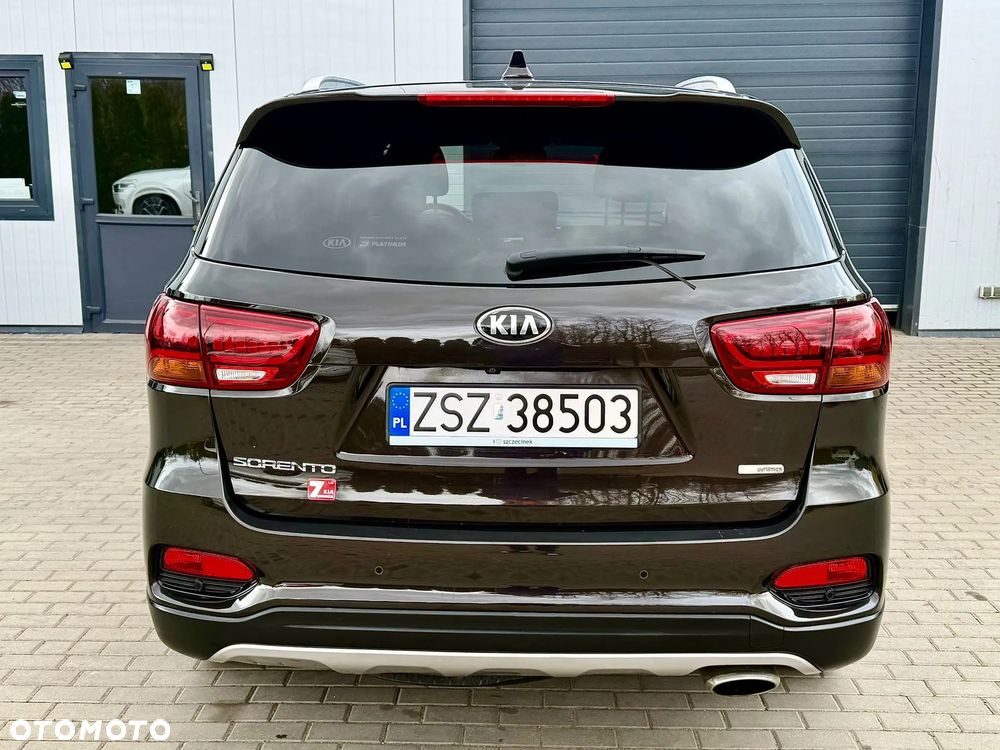 Kia Sorento 2.0 CRDI L - 6
