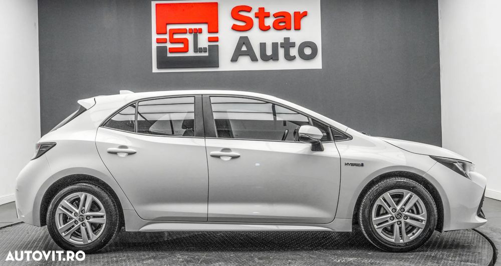 Toyota Corolla 1.8 HSD Dynamic - 11