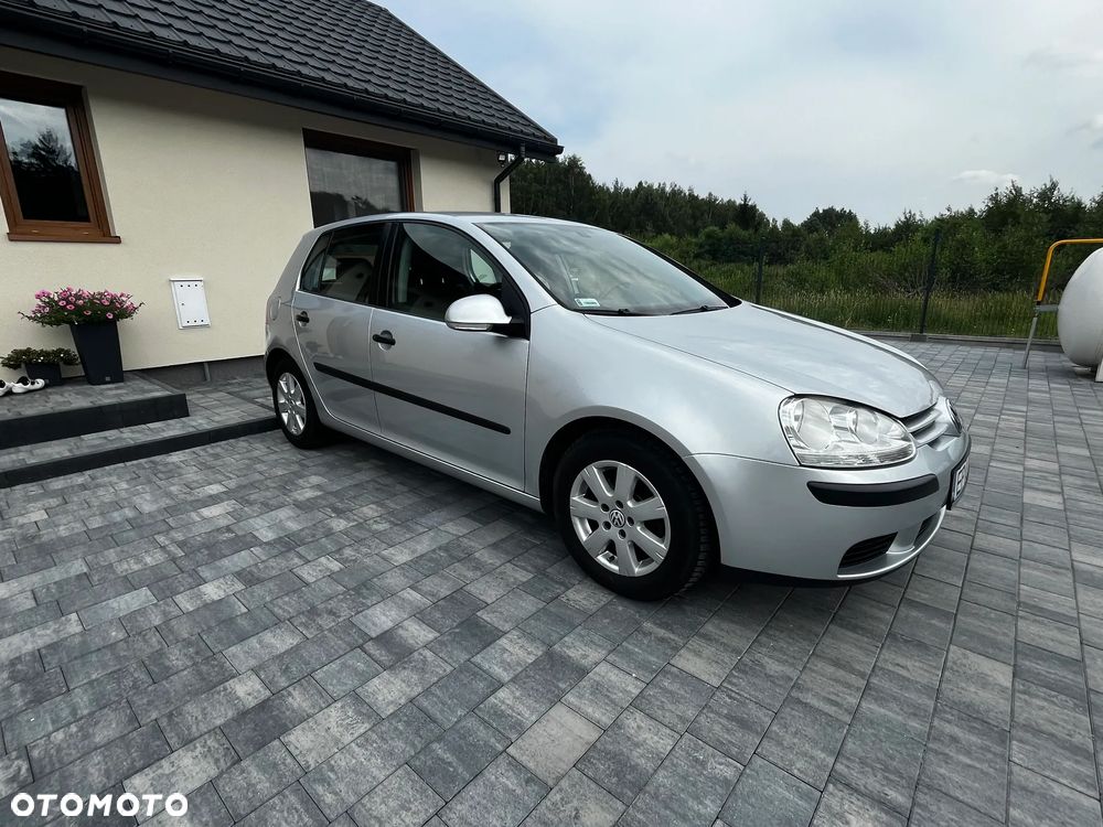 Volkswagen Golf 1.6 Comfortline - 10