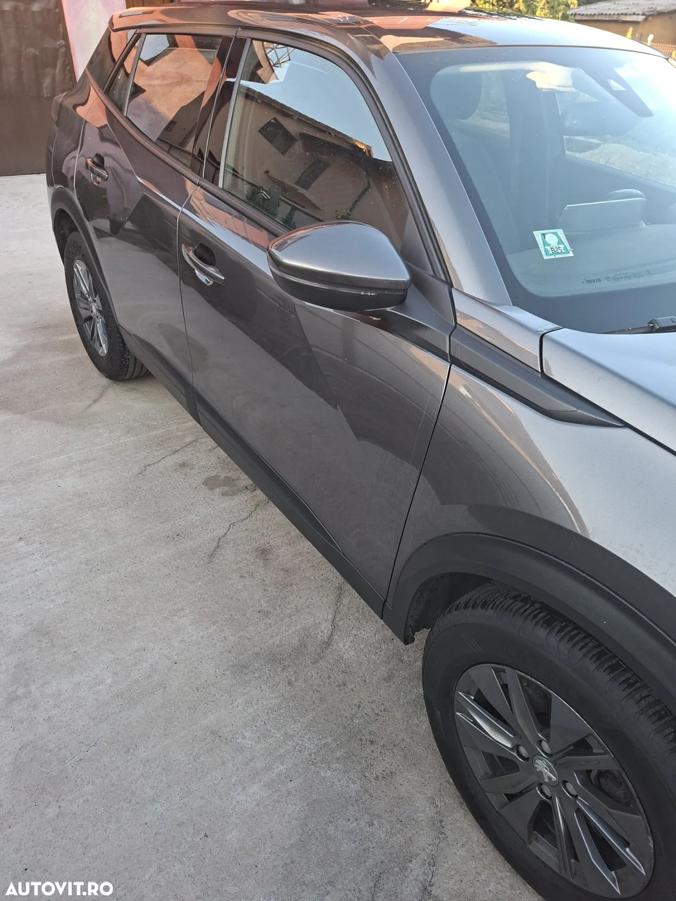 Peugeot 2008 1.2 PureTech EAT8 STT Active Pack - 4