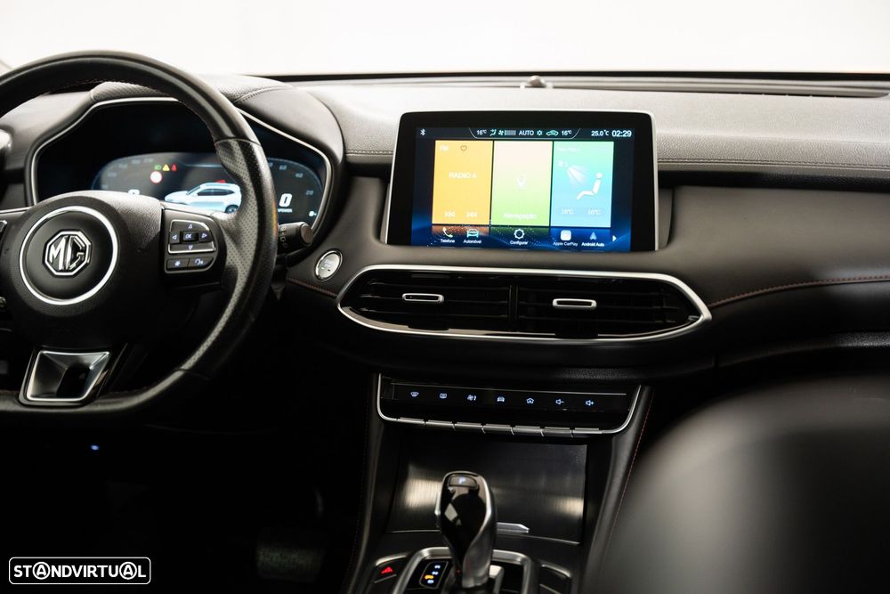 MG EHS 1.5 T-GDI Plug-in Hybrid Luxury - 11