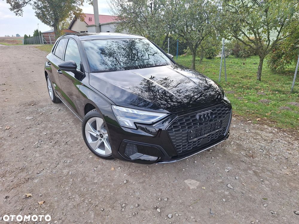 Audi A3 Sportback - 2