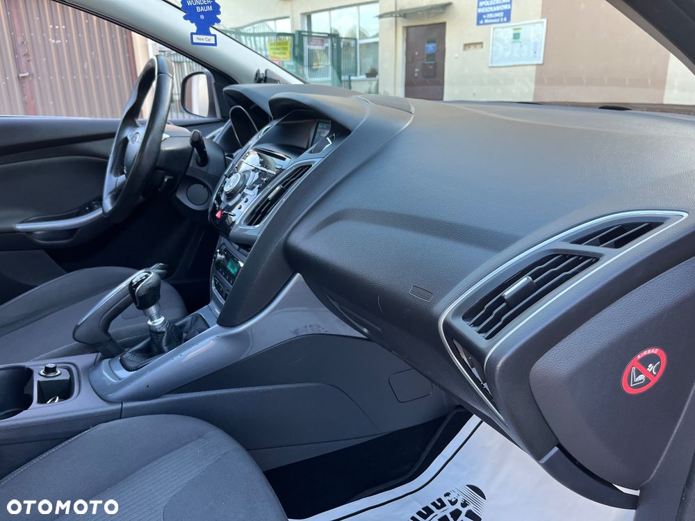 Ford Focus - 31