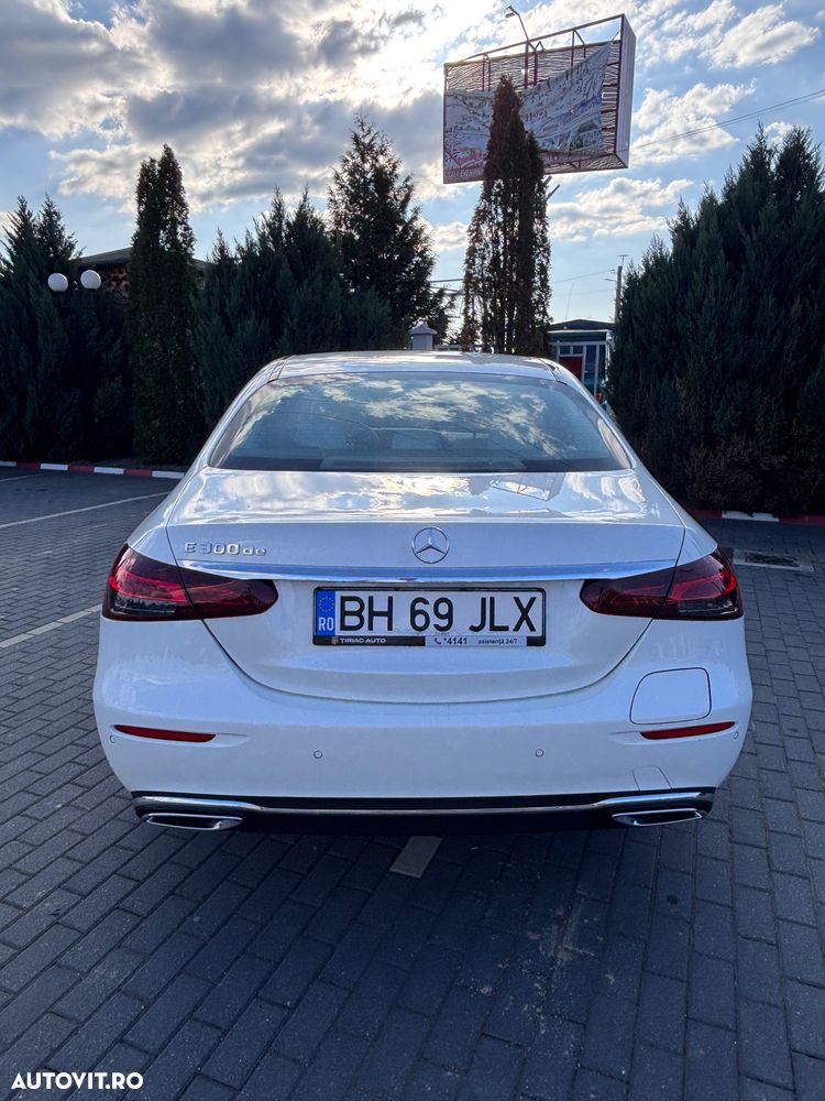 Mercedes-Benz E - 3