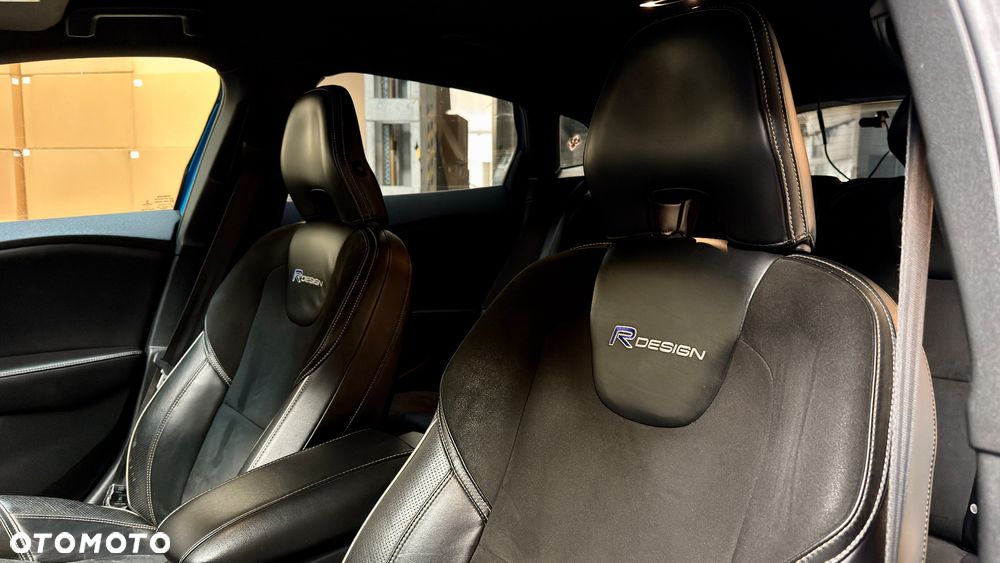 Volvo V40 - 12