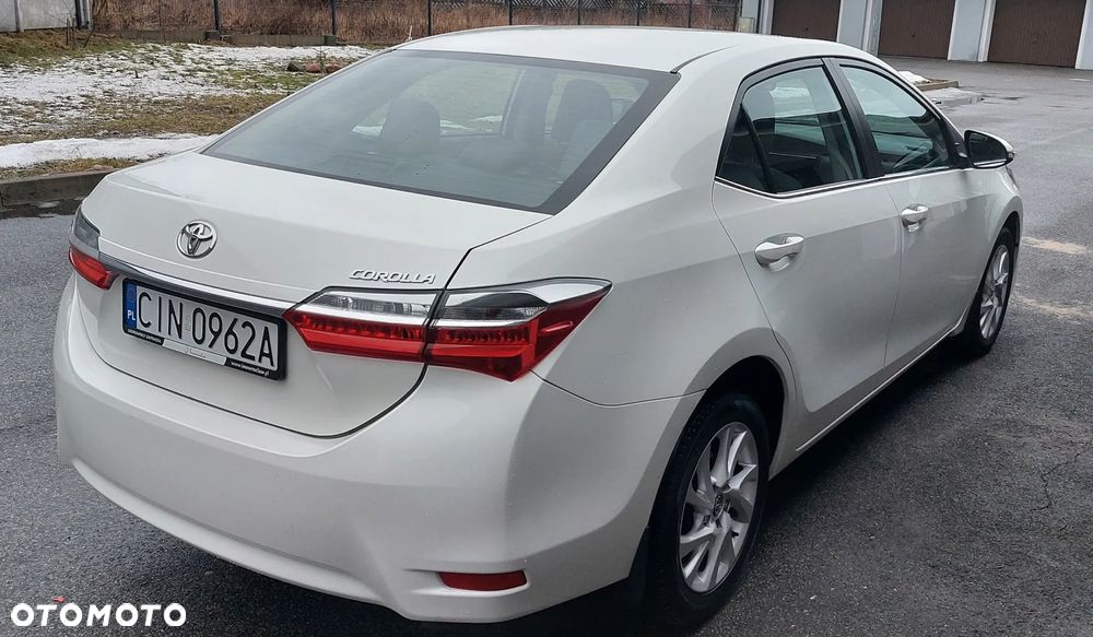 Toyota Corolla 1.6 Comfort - 3