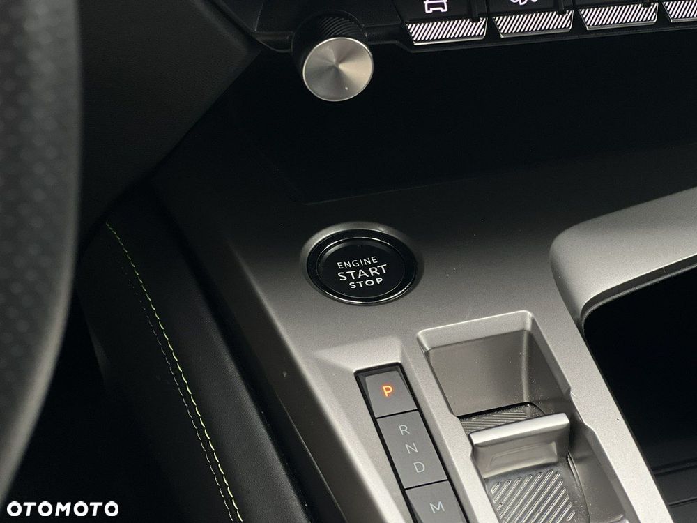 Peugeot 308 1.2 PureTech GT S&S EAT8 - 31