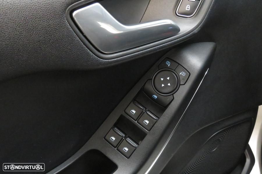 Ford Fiesta 1.0 EcoBoost ST-Line X - 20
