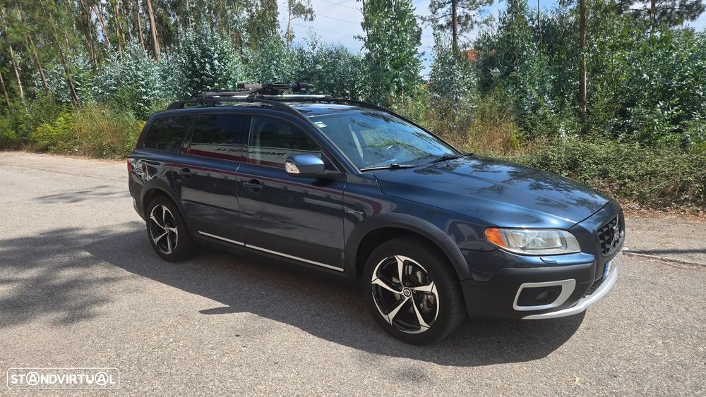 Volvo XC 70 D5 Momentum - 4