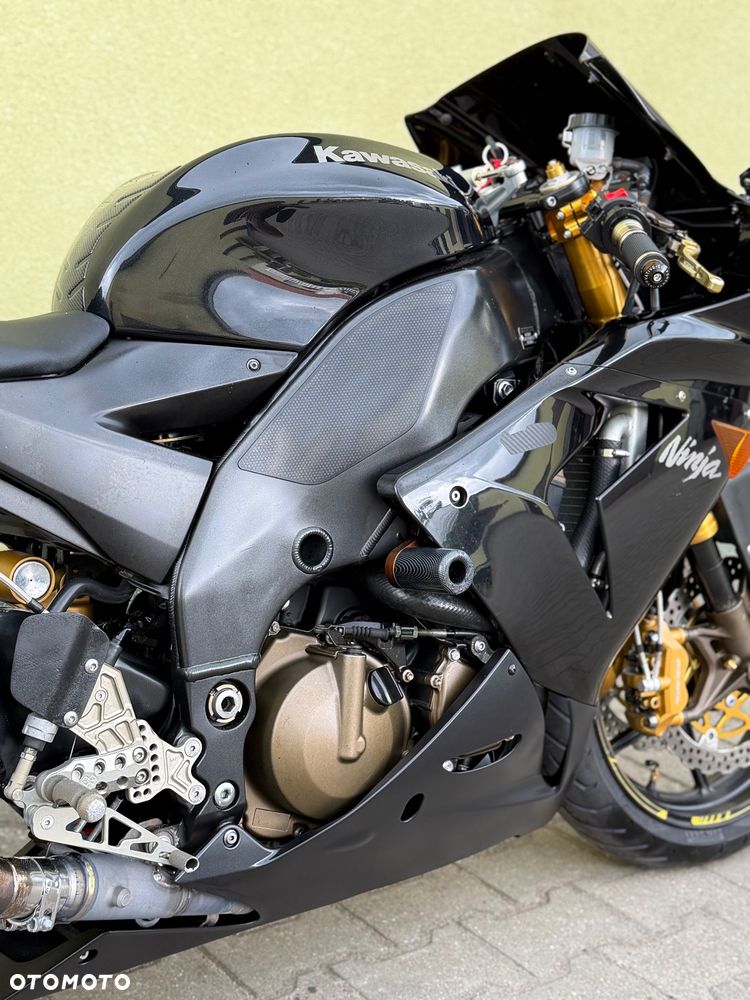 Kawasaki ZXR - 15