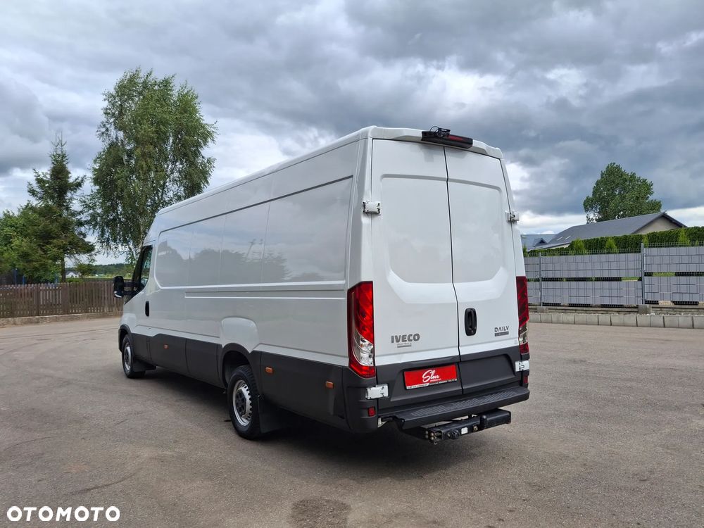 Iveco Daily 35S16 L4H2 Furgon VAN Blaszak Maxi Reflektory Full Led Euro 6 Skrzynia Biegów HI-MATIC 3 Miejsca Kamera Cofania Drzwi tylne Otwierane 270 Stopni Udźwig Haka 3500kg Radar Asystent Pasa Ruchu - 8