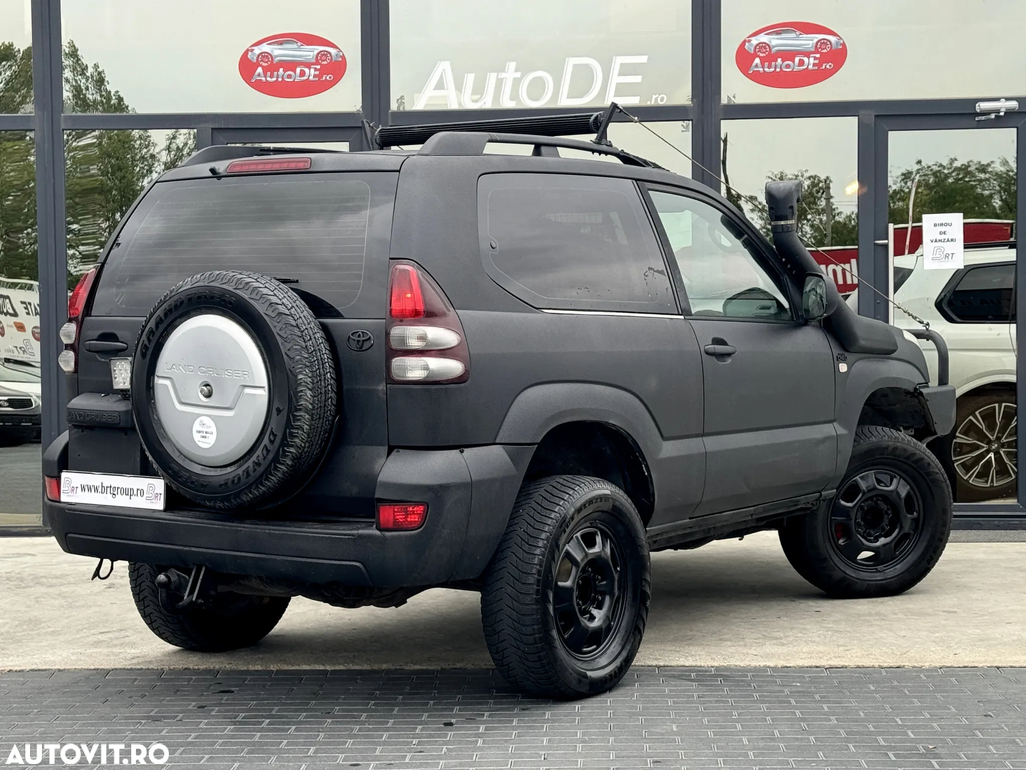 Toyota Land Cruiser 3.0 TD-4D VX - 3