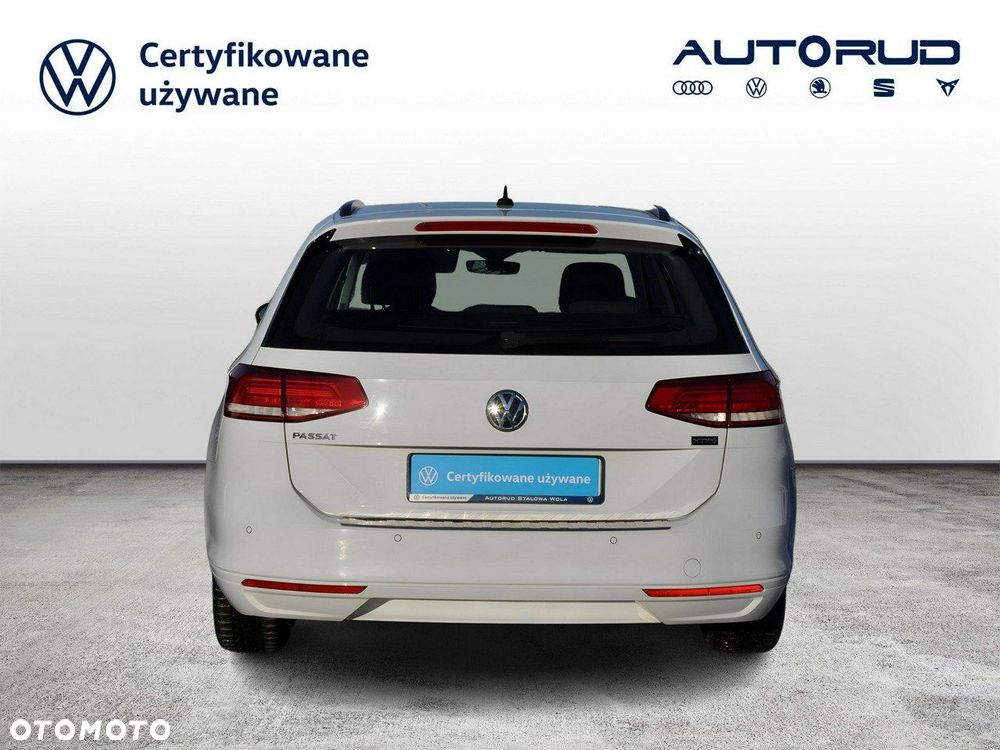 Volkswagen Passat - 7