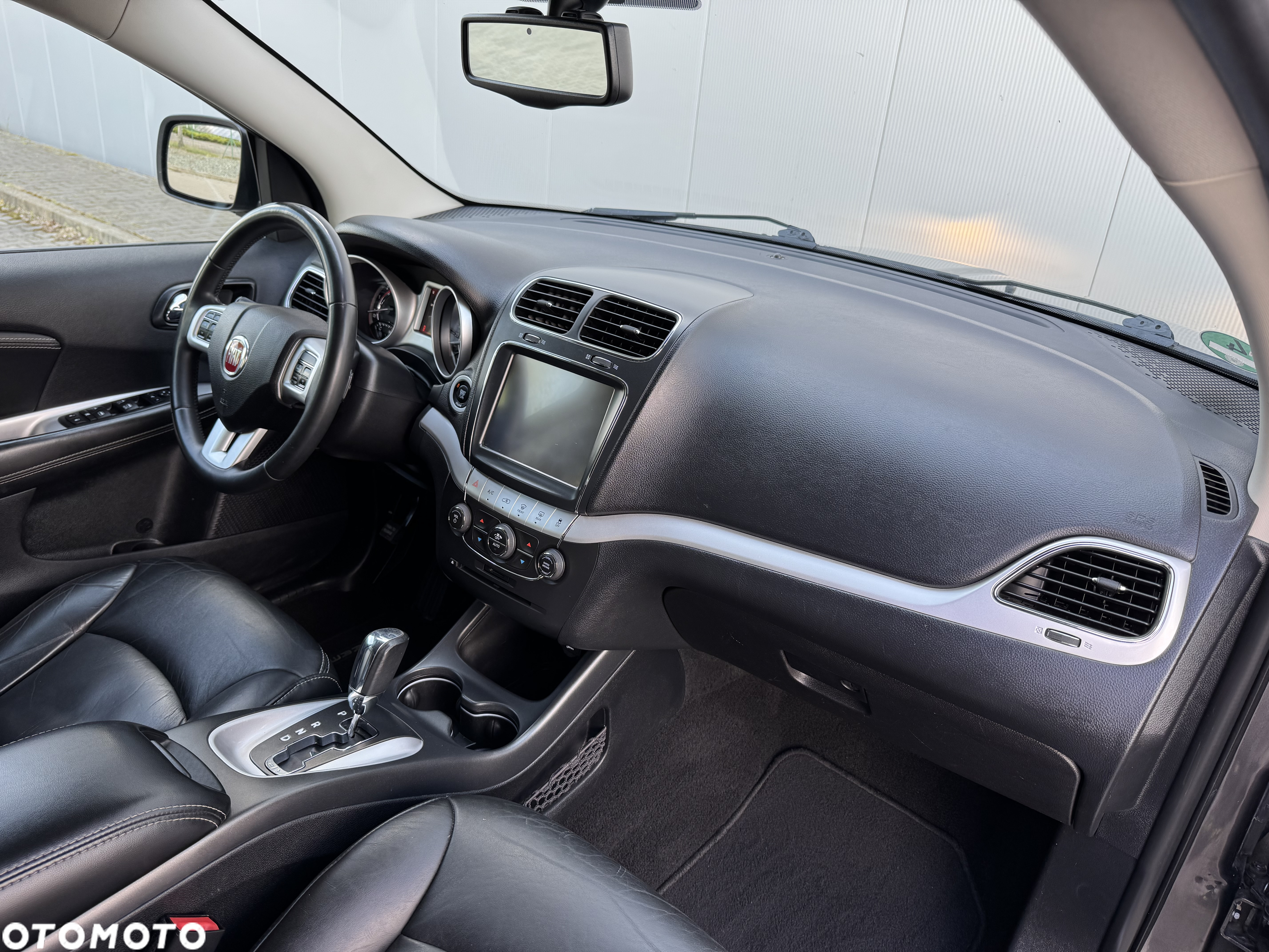Fiat Freemont 2.0 Multijet Urban AWD - 36