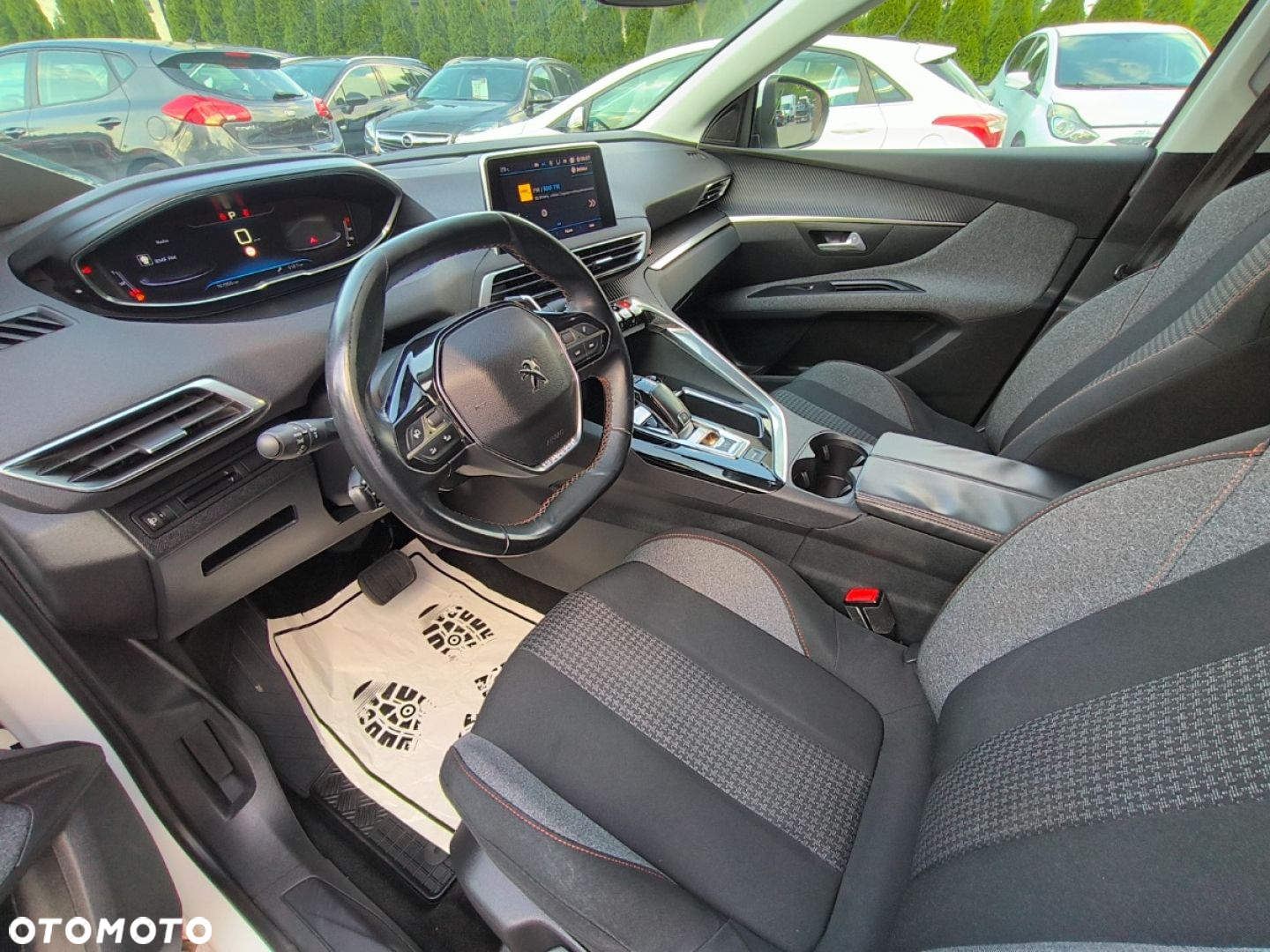 Peugeot 5008 - 7