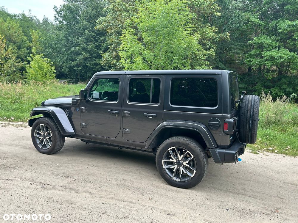 Jeep Wrangler Unlimited 2.0 Turbo PHEV 4xe Sahara - 24
