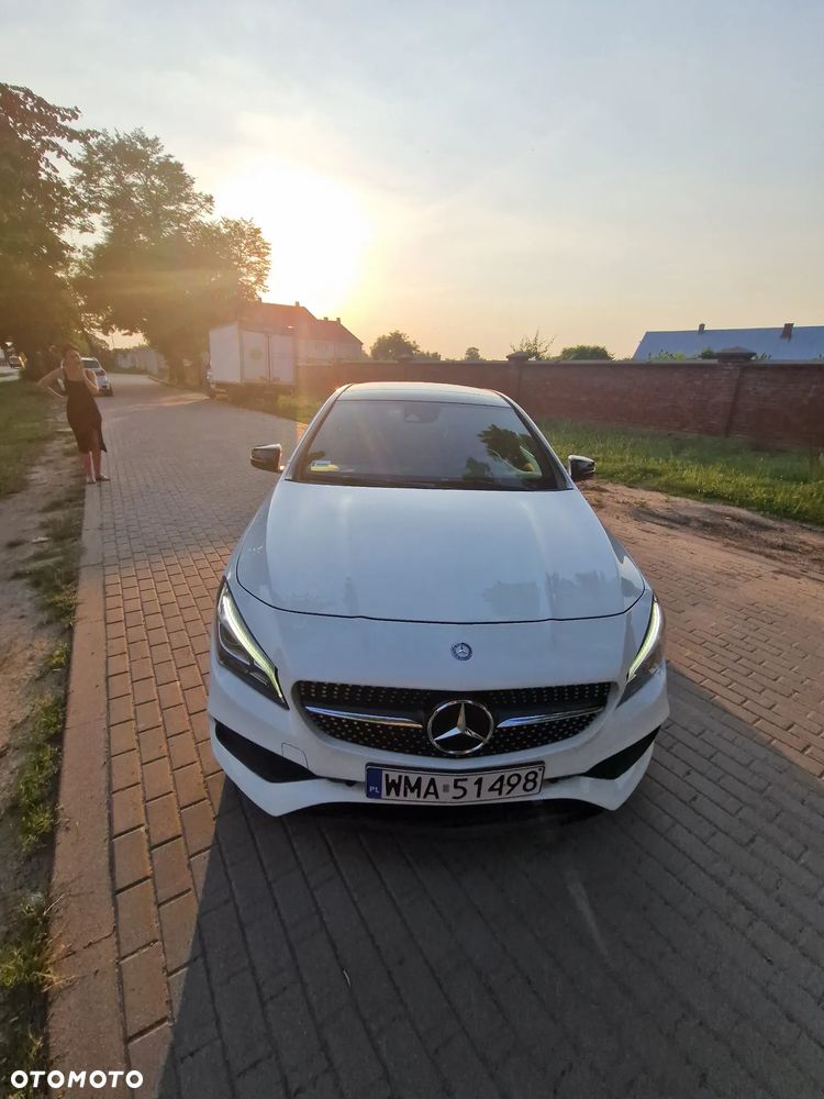 Mercedes-Benz CLA 220 d 7G-DCT AMG Line - 15