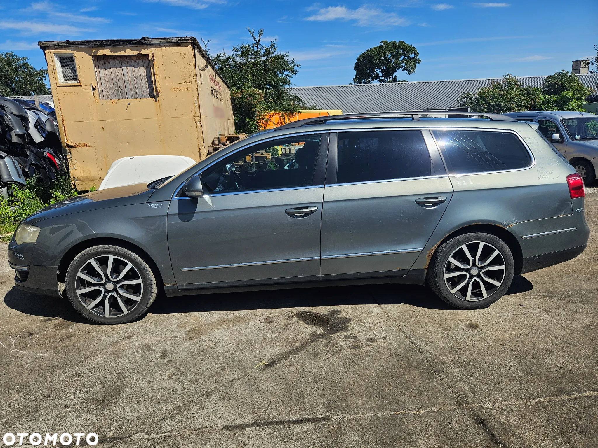 VW PASSAT B6 LAMPA LEWY PRZÓD LEWA PRZEDNIA - 17