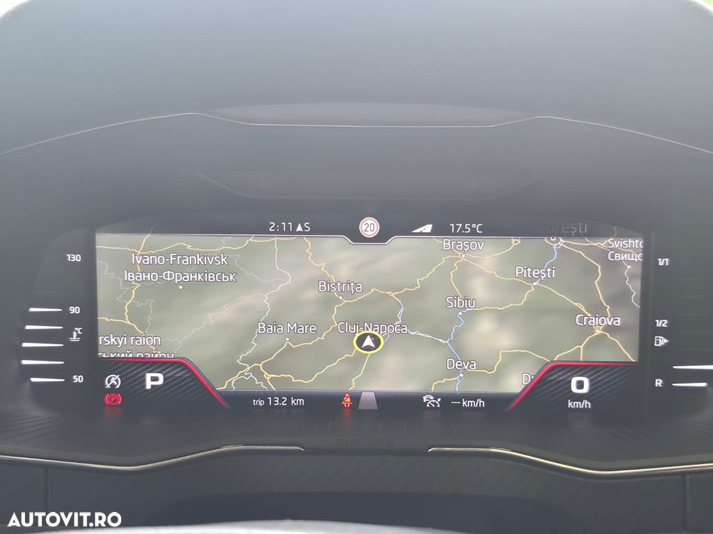 Skoda Superb 2.0 TDI DSG Sportline - 24