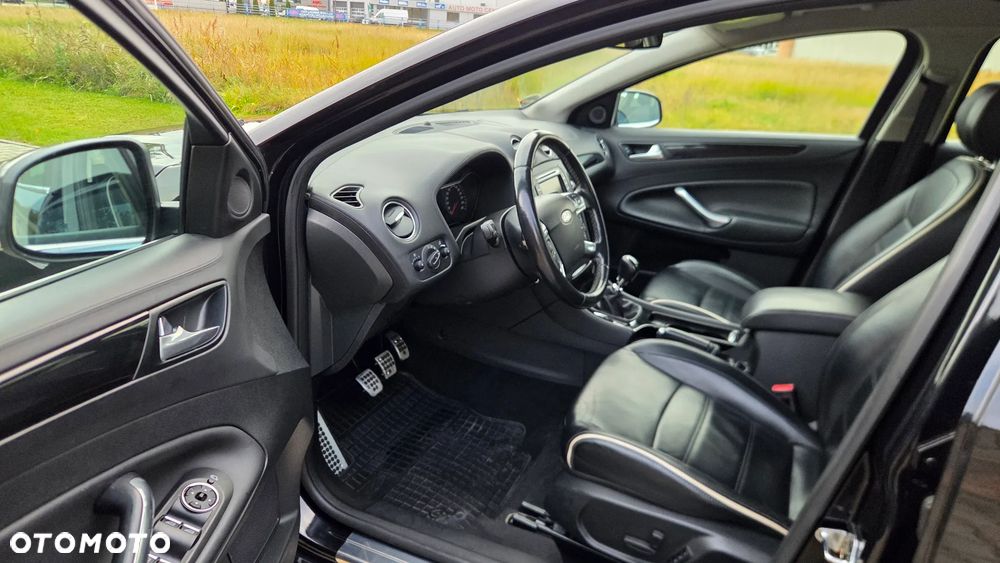 Ford Mondeo 2.0 TDCi Titanium X - 23