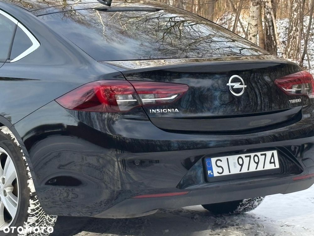 Opel Insignia - 12