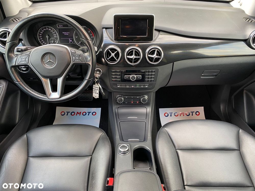 Mercedes-Benz Klasa B 180 (CDI) d 7G-DCT AMG Line - 26