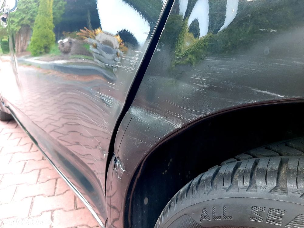 Toyota Avensis - 6