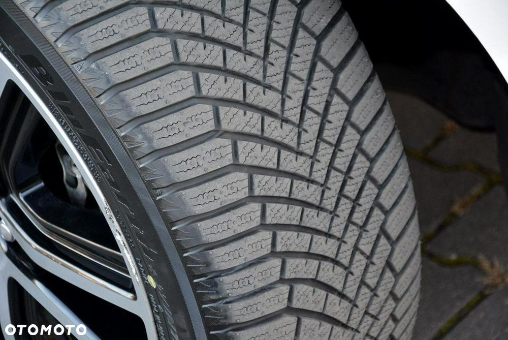 Ford Edge 2.0 EcoBlue Twin-Turbo 4WD ST-Line - 38